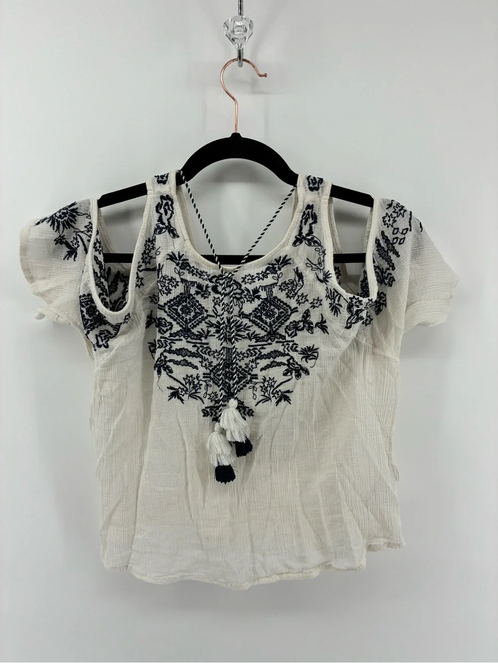 H&M Coachella White Blouse with Blue Floral Embroidery - Picture 2 of 9